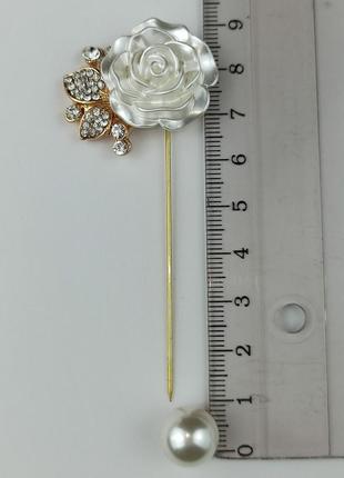 Брошка брошь-игла булавка крупная белая роза с жемчугом кристаллами новая2 фото