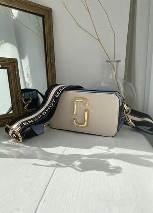 Marc jacobs small camera bag beige blue новинка трендова жіноча міні сумочка марк джейкобс кремова бежева блакитна женская мини сумка крем беж голубая3 фото