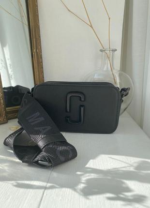 Marc jacobs small camera bag black трендова жіноча чорна міні сумочка марк джейкобс черная элегантная мини сумка тренд5 фото