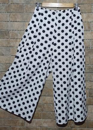Prettylittlething original широкі штани кюлоти з розрізами з боків4 фото