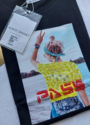 S/m італія дуже класна футболка 👩🏼🦱