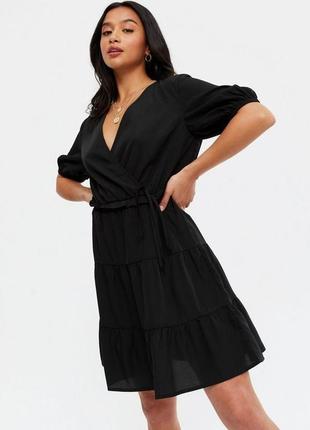 Маленьке чорне плаття для невисоких дівчат new look petite