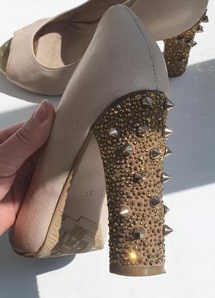 Туфлі жіночі2 фото