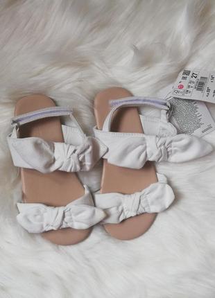 Текстильные босоножки молочного цвета reserved, 26-27 р