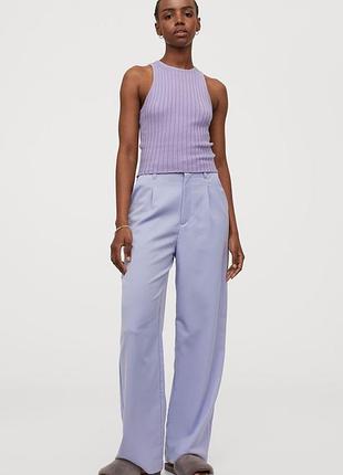Новые штаны h&m свободного кроя с защипами