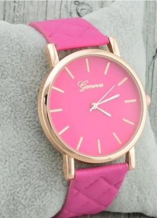 Годинник на руку жіночий рожевий