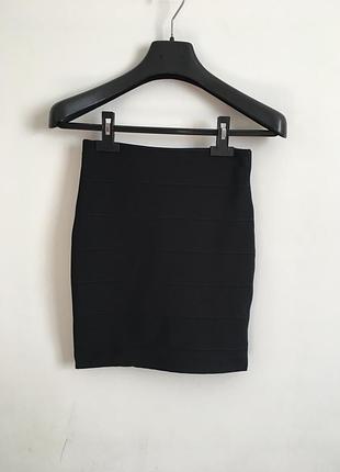 Міні спідниця
