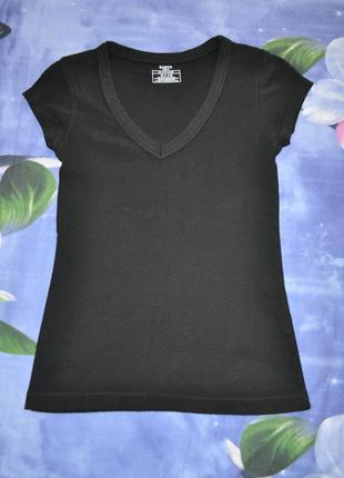 Чёрная базовая хлопковая футболка atmoaphere10 фото