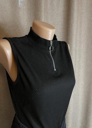 Боді на кнопках