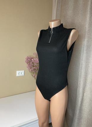 Боді на кнопках