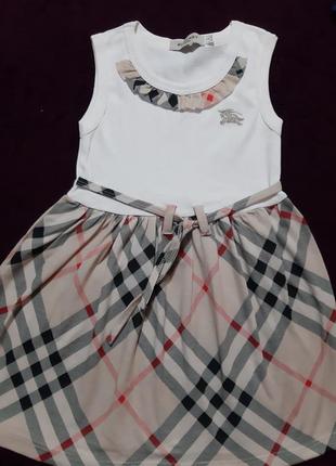 Стильна сукенка від бербері