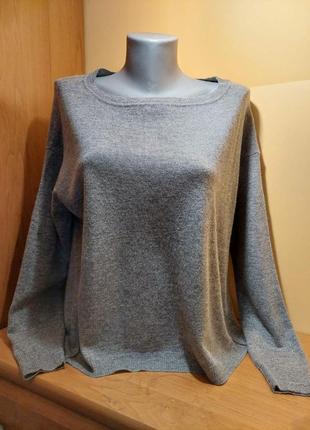 Женский свитер liu.jo.