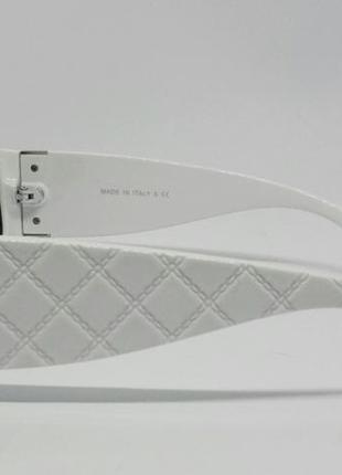 Chanel стильные женские солнцезащитные очки узкие белые3 фото