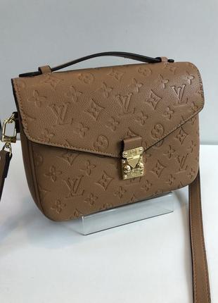 Кожаная сумка  в стиле louis vuitton