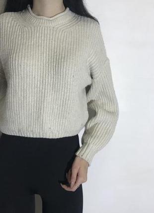 Женский укорочённый свитер urban outfitters