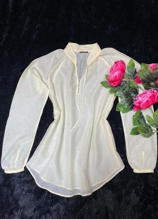 Блузка.