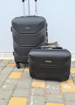 Хороший чемодан ручная кладь wings 147 poland 🇵🇱 черный1 фото