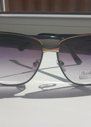 Сонцезахисні окуляри3 фото