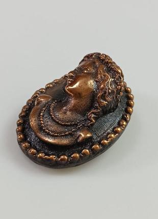 Камея в металле бронзового тона, пуговица, европейский винтаж3 фото