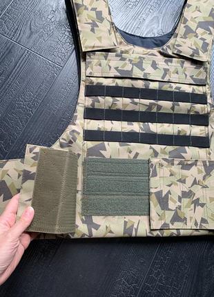 Відшиваємо плитоноски molle