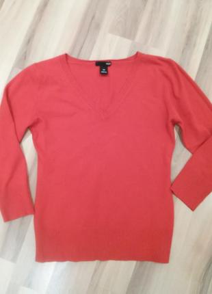 Свитер с мысом