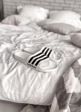 Жіночі шльопанці adidas slides white4 фото