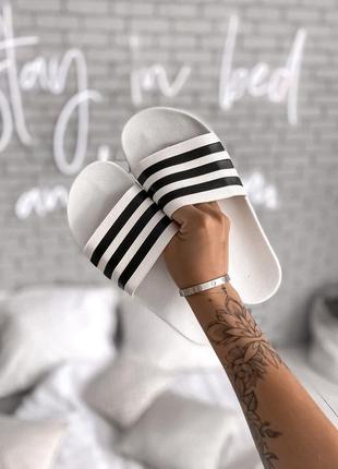 Жіночі шльопанці adidas slides white5 фото