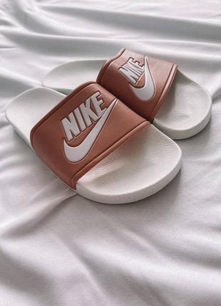 Жіночі шльопанці nike4 фото