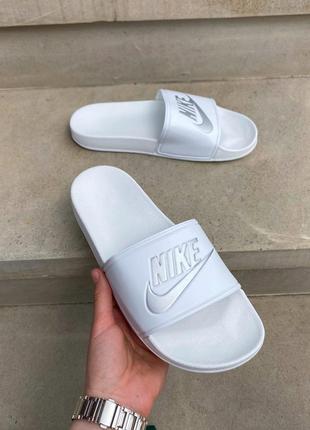 Жіночі шльопанці nike slides white silver | найк білі з сірим4 фото