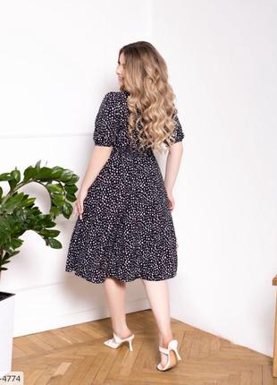 Женское летнее платье в цветочный принт4 фото