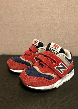 Дитячі кросівки new balance2 фото