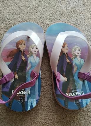 Disney frozen босоніжки у єтнамки 24-25 розмір