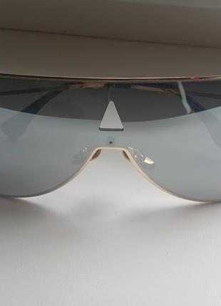 Сонцезахисні окуляри дзеркальні