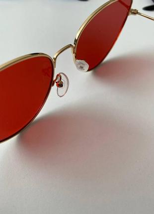 Сонцезахисні окуляри котяче око 2022 червоні в золотий металевій оправі8 фото