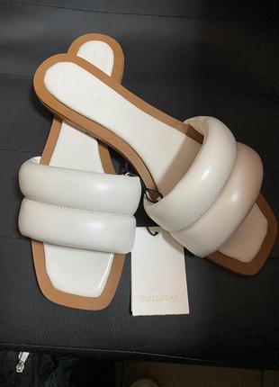 Тапочки pull&bear