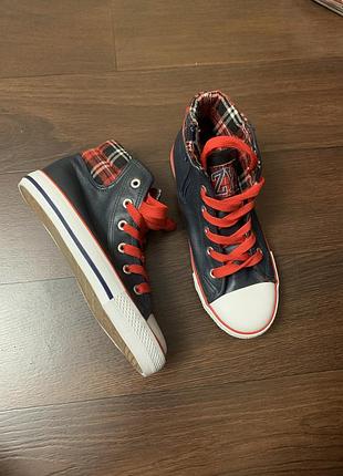 Высокие кеды