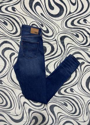 Жіночі джинси levis