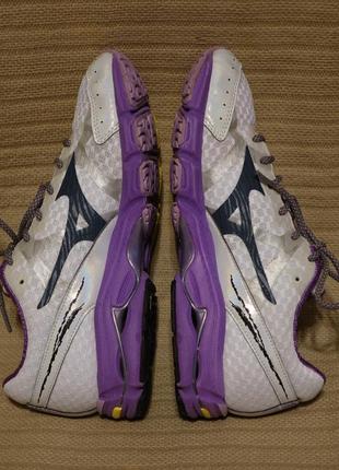 Фирменные беговые кроссовки mizuno wave rider 17 38 р.7 фото