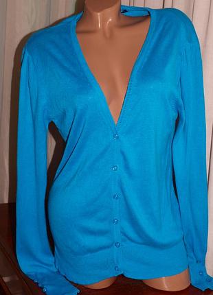 Гарний кардиган (м виміри) колір насичений, 60% віскоза 40 % котон, відмінно виглядає.