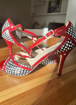 Босоніжки madame pivot для танго