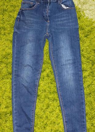 Фірмові джинси на дівчинку 8-10 років