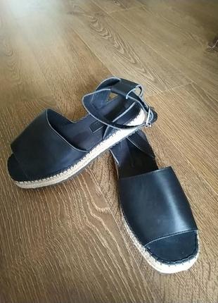 Босоножки женские фирмы asos.