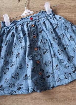 Спідниця на дівчину