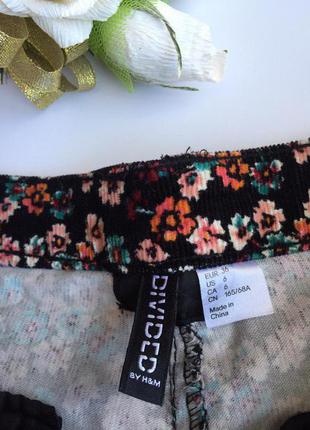 Снижено! яркие фирменные  шорты из натурального мелкого вельвета  в цветочный принт2 фото
