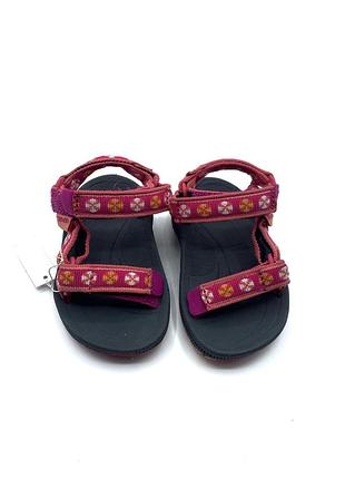 Teva 3