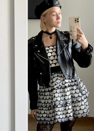 Платье мини новое с этикеткой h&m с пышной юбкой белое чёрное