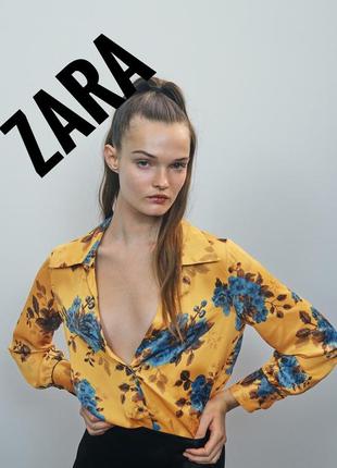 Атласная блуза с принтом zara