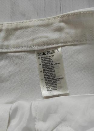 Легкі жіночі білі шорти з розрізами5 фото