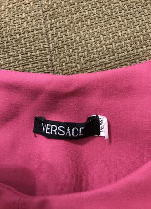 Платье versace мини сочного розового цвета внизу с кармашками 3/4 рукав3 фото