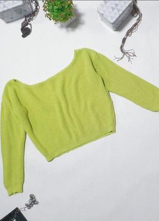🖤салатовый вязаный укороченный кроп-свитер, спущенный плечевой шов, ширококий вырез по горловине.